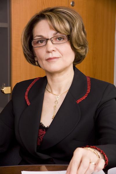 Carmen Radu, sefa Fondului de Garantare a Asiguratilor, Foto: Arhiva personala