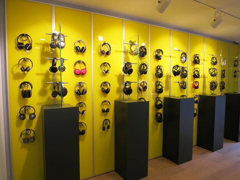 AVstore, Foto: Hotnews