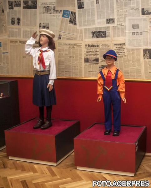 Uniforme de pioner si soim, Foto: Agerpres