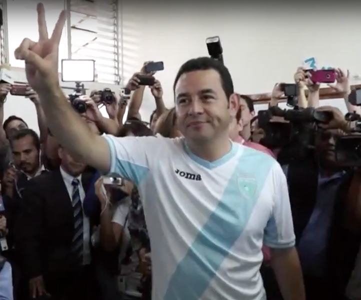 Jimmy Morales, fost comediant, a castigat cu un scor de 68% prezidentialele din Guatemala, Foto: Captura YouTube