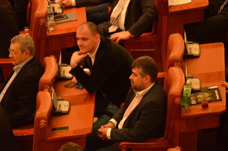 Sebastian Ghita in banca, Foto: Hotnews