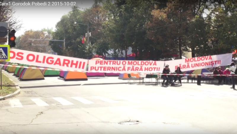 Sustinatorii partidelor pro-ruse au blocat centrul Chisinaului, Foto: Captura YouTube