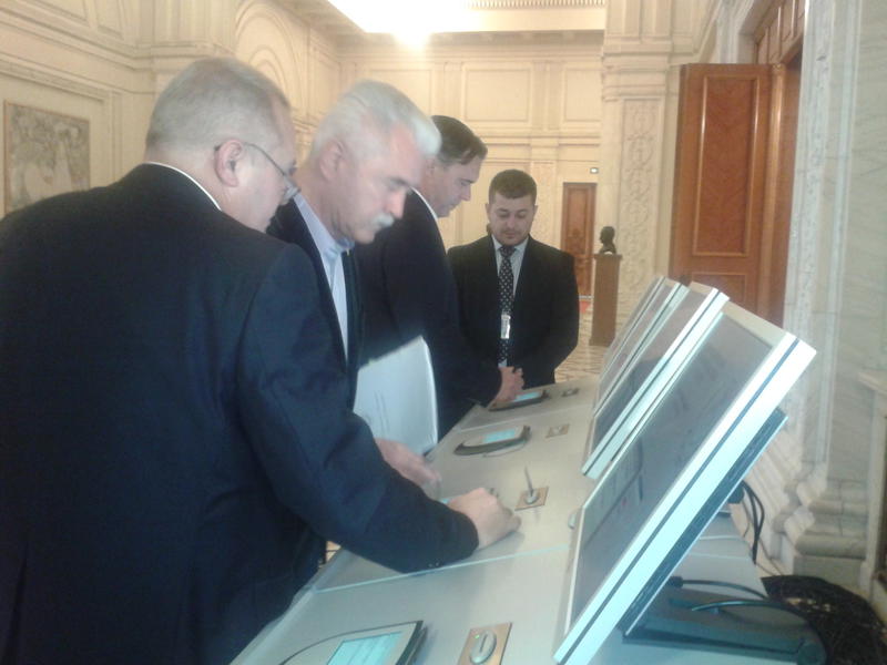 semnatura electronica, Foto: Hotnews