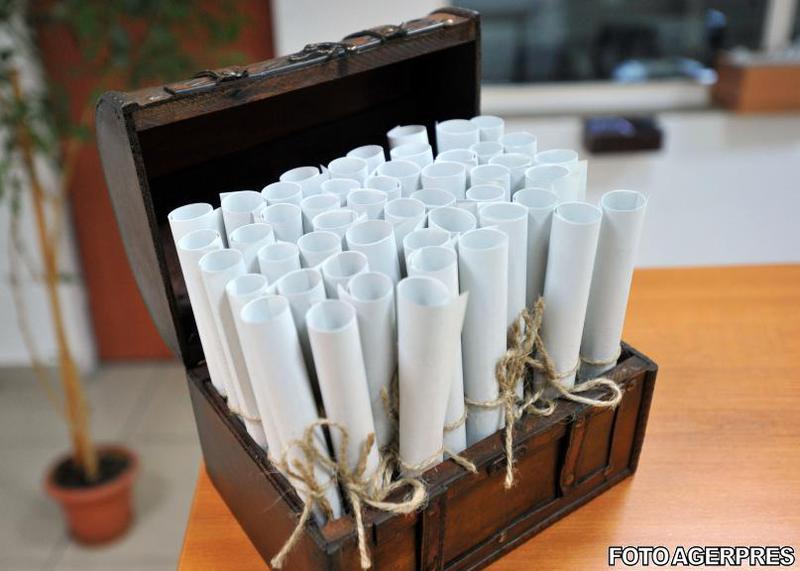 Documente si decizii, Foto: Agerpres