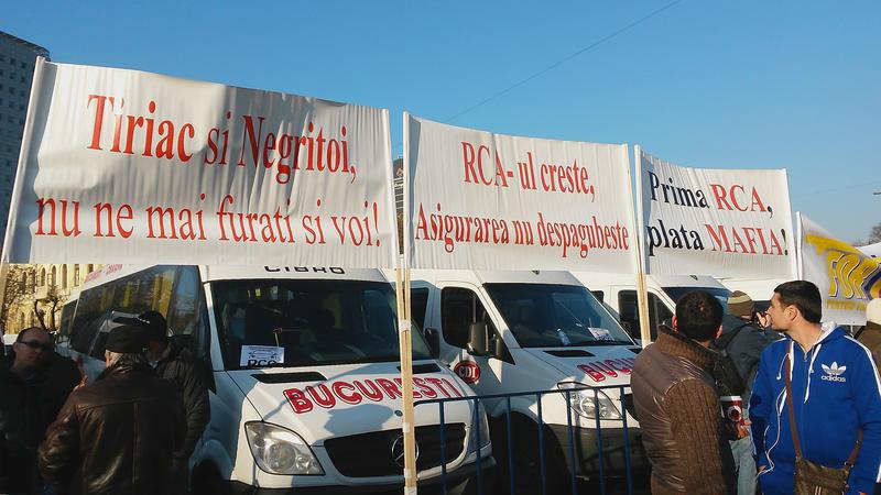 Protest al transportatorilor impotriva cresterii tarifelor RCA, Foto: Hotnews