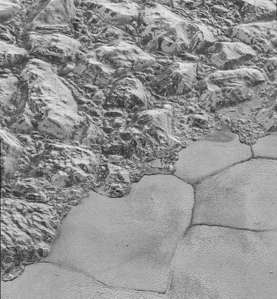 Suprafata planetei Pluto, Foto: NASA/JHUAPL/SwRI