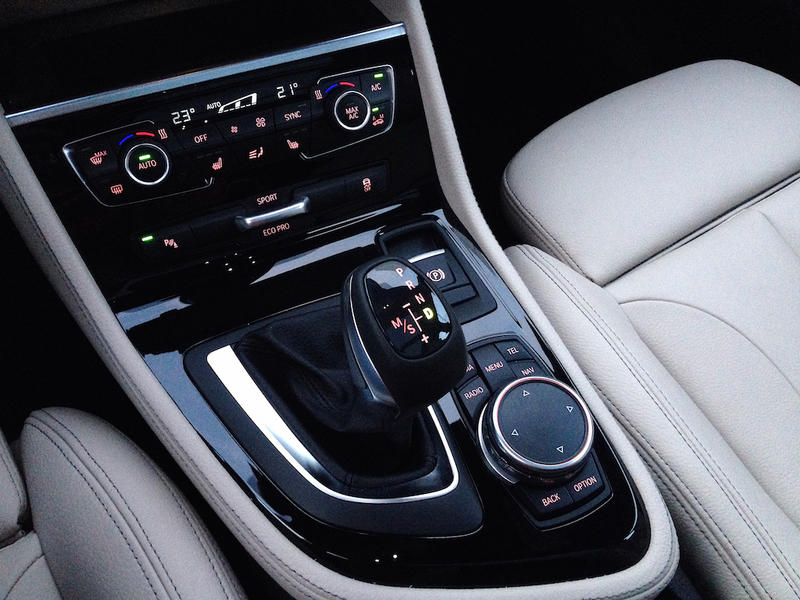 Selector viteze BMW, Foto: 0-100.ro