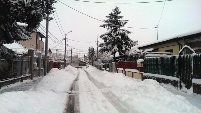 Strada secundara sub zapada, Foto: Hotnews