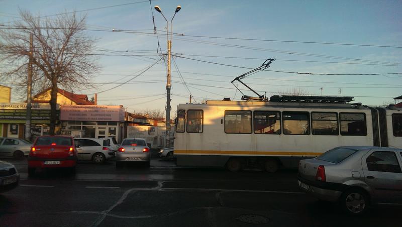 Tramvaiul 21 blocat in frafic, Foto: Hotnews