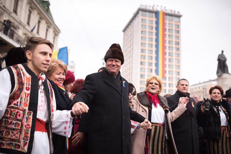 Klaus Iohannis, la manifestarile de Ziua Unirii de la Iasi (2016), Foto: Facebook/ Klaus Iohannis