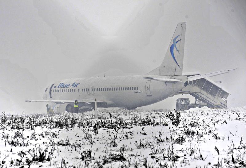 Avionul care a ratat aterizarea la Cluj Napoca, Foto: Mediafax