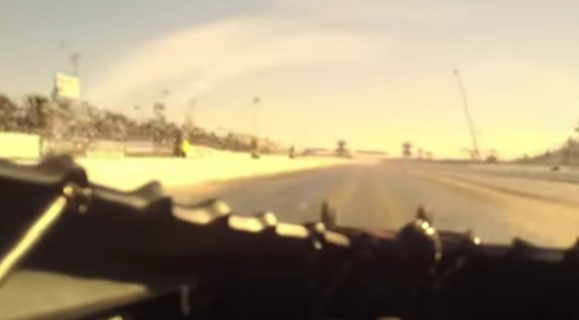 Cu peste 400km/h, Foto: youtube.com