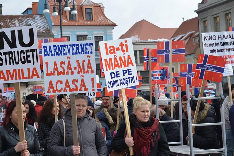Miting de solidaritate cu familia Bodnariu la Brasov, Foto: Facebook/ Norway Return the children to Bodnariu Family