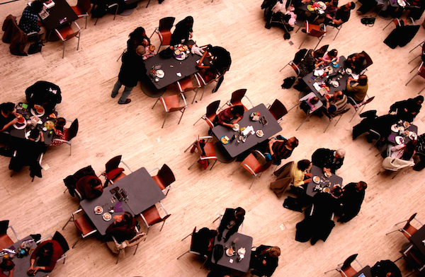 Ai copil acasa, nu umbli in oras, Foto: MorgueFile.com