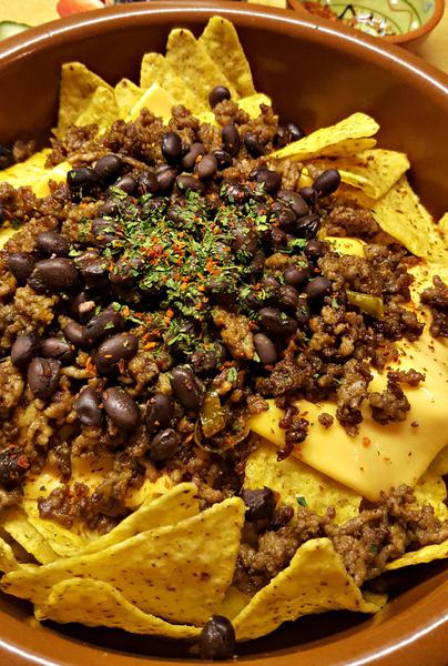 Nachos cu Salsa si Carne, Foto: operationcooking.com