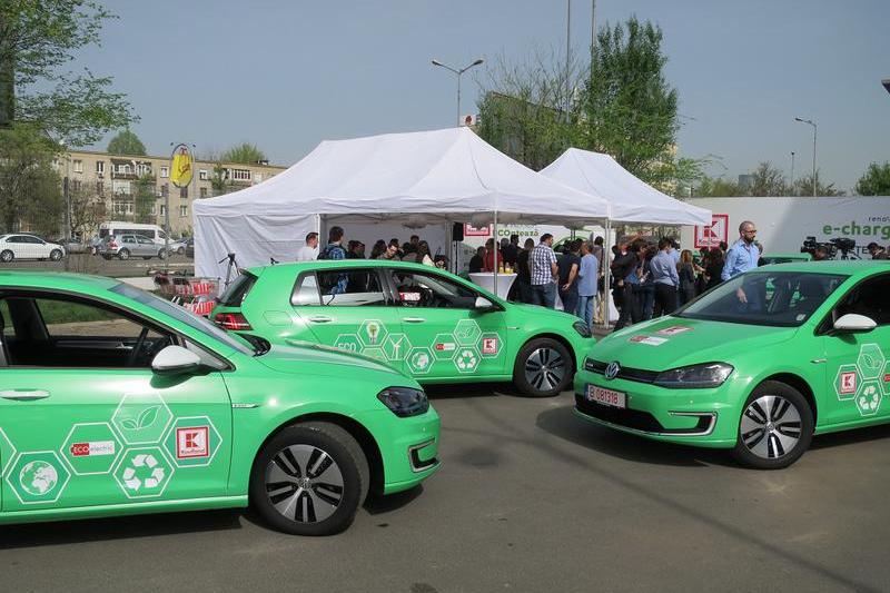 Masini electrice la Kaufland, Foto: Hotnews