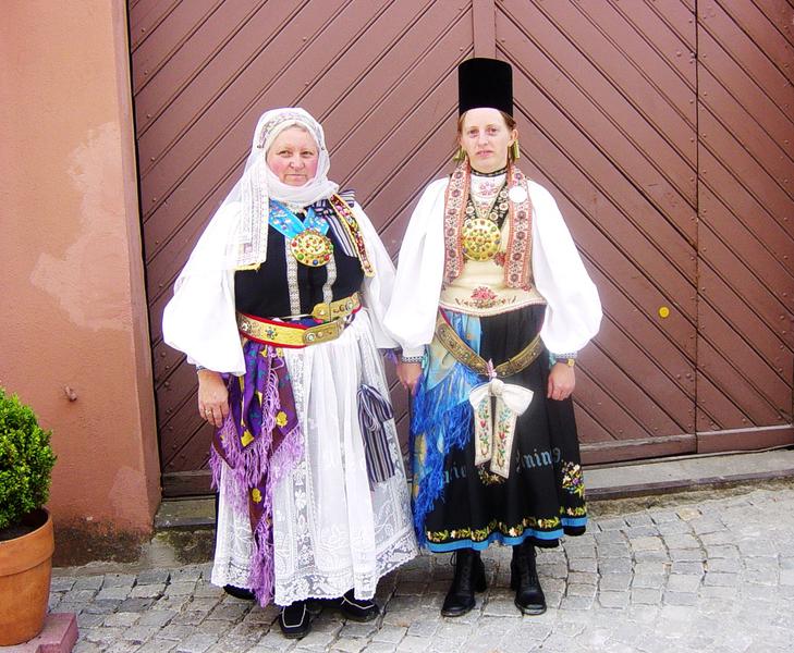 Parada portului popular la Ziua Sasilor de la Dinkelsbuhl, Foto: Dani Rockhoff