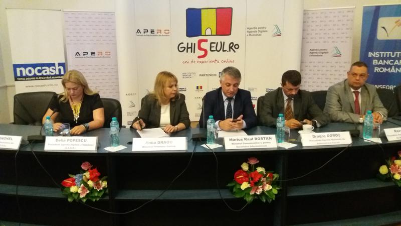 Ministrii Bostan si Dragu la conferinta de luni, Foto: Hotnews