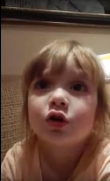 Fetita indignata, Foto: Captura YouTube