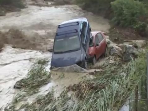Inundatii in judetul Valcea, Foto: Captura YouTube