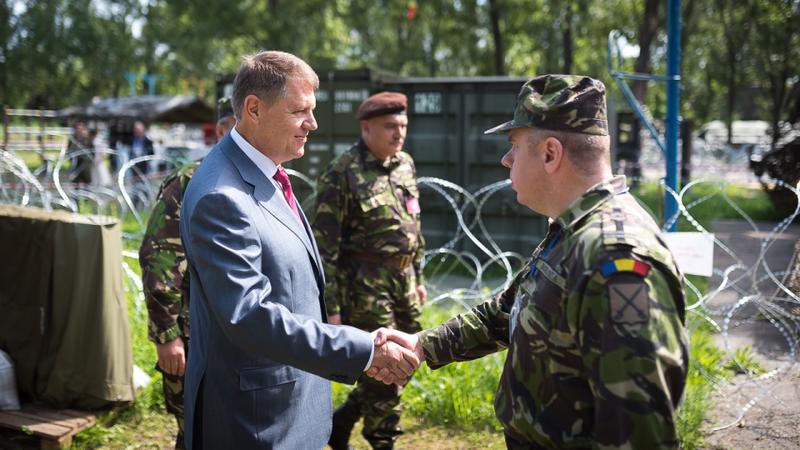 Klaus Iohannis, la exercitiul NATO Steadfast Cobalt 2016, Foto: Presidency.ro