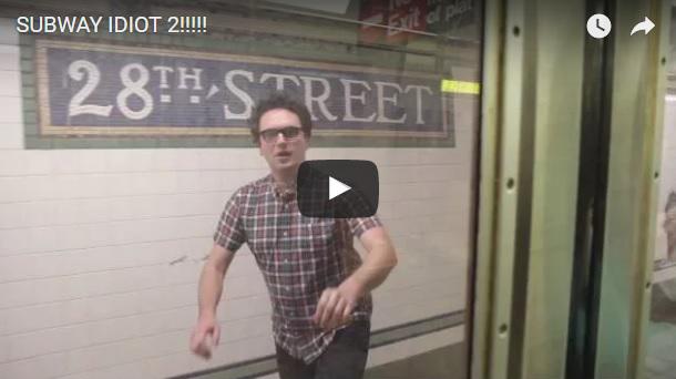 Clipul zilei - Idiotul de la metrou se intoarce, Foto: Captura YouTube