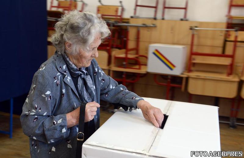 Femeile in varsta, cele mai harnice la vot in Bucuresti, Foto: AGERPRES