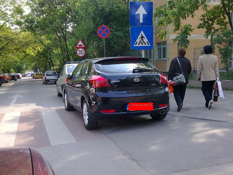Parcare neregulamentara, Foto: Hotnews