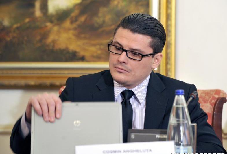 Cosmin Angheluta, in 2012, cand era director la Astra, Foto: AGERPRES