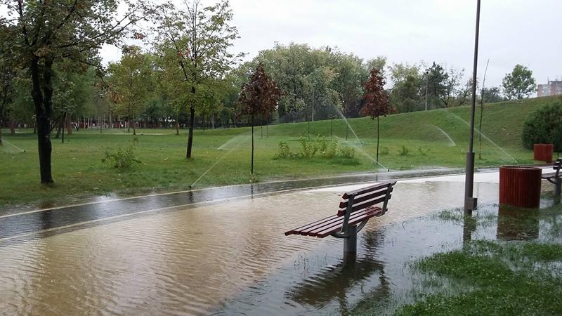 Parcul Drumul Taberei - zi ploioasa 8, Foto: Hotnews