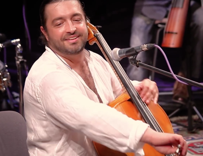 Violoncelistul Adrian Naidin, Foto: Captura YouTube