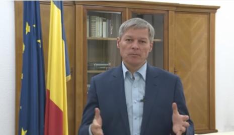 Ciolos multumeste celor care au donat pentru Cumintenia Pamantului, Foto: Facebook - Dacian Ciolos