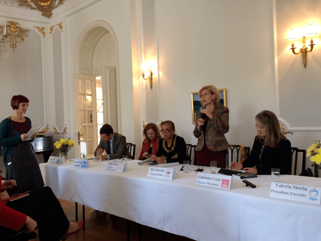 Dezbatere despre reprezentarea femeilor in Parlament, Foto: Centrul FILIA