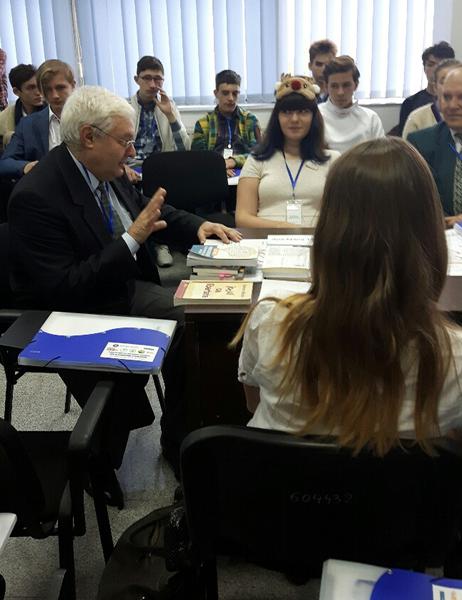 Masa rotunda ICPE-CA, Foto: ICPE-CA