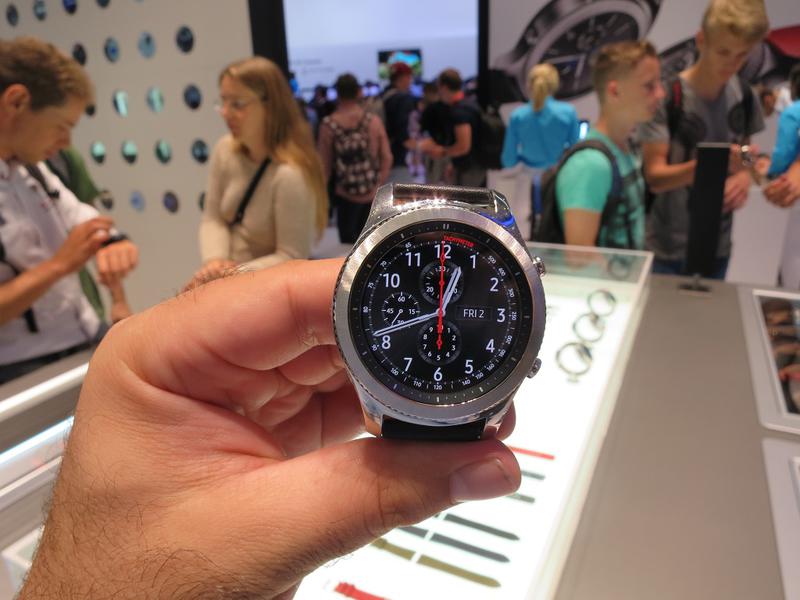 Samsung Gear S3, Foto: HotNews.ro