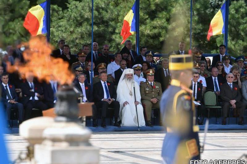 Ceremonie oficiala la Mormantul Ostasului Necunoscut din Parcul Carol, Foto: Agerpres