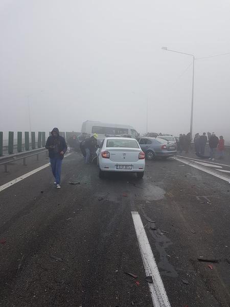 Accident in lant pe A2, Foto: Facebook - Florin Vladescu