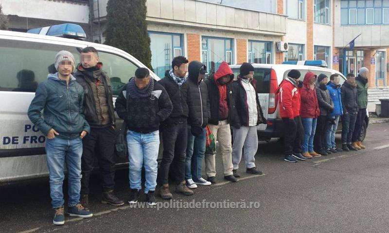 Solicitanti de azil sirieni si irakieni ce au incercat sa plece ilegal din Romania, Foto: Politia de Frontiera