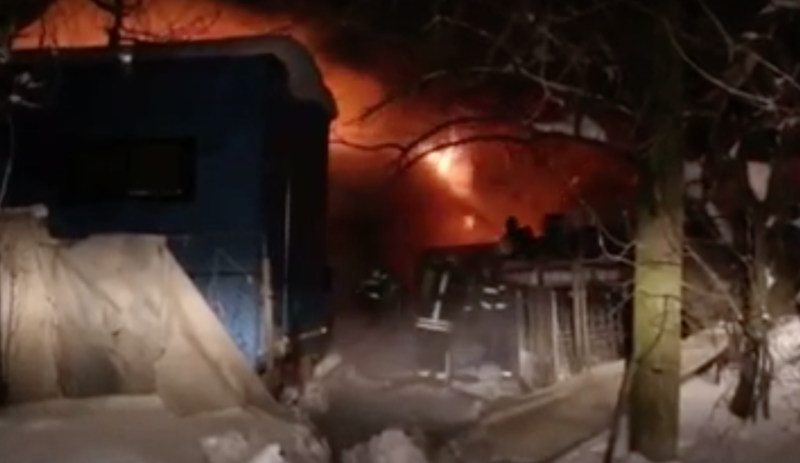 Incendiu la un adapost pentru animalele Circului Globus, Foto: Romania Libera