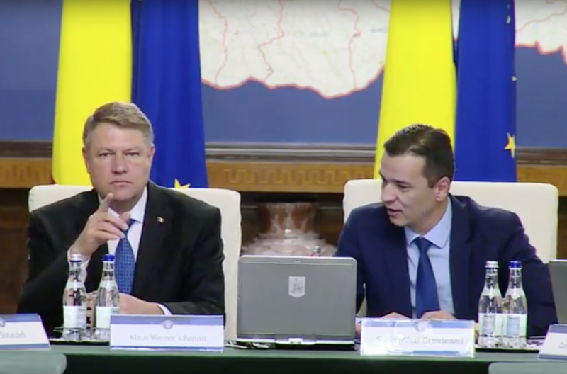 Klaus Iohannis si Sorin Grindeanu la sedinta de Guvern, Foto: Captura YouTube