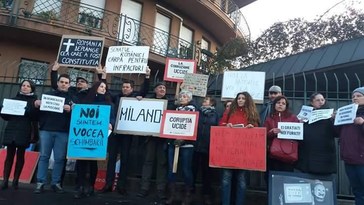 Protest la Roma, Foto: cititor HotNews