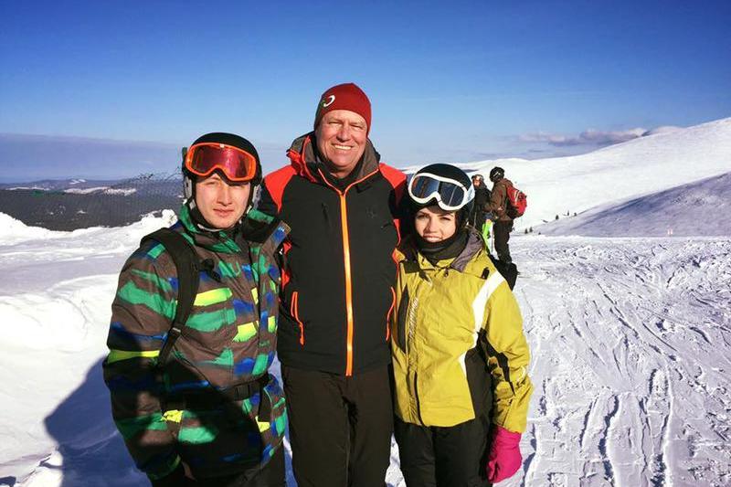 Klaus Iohannis in Muntii Sureanu, Foto: Facebook / Maria Morariu