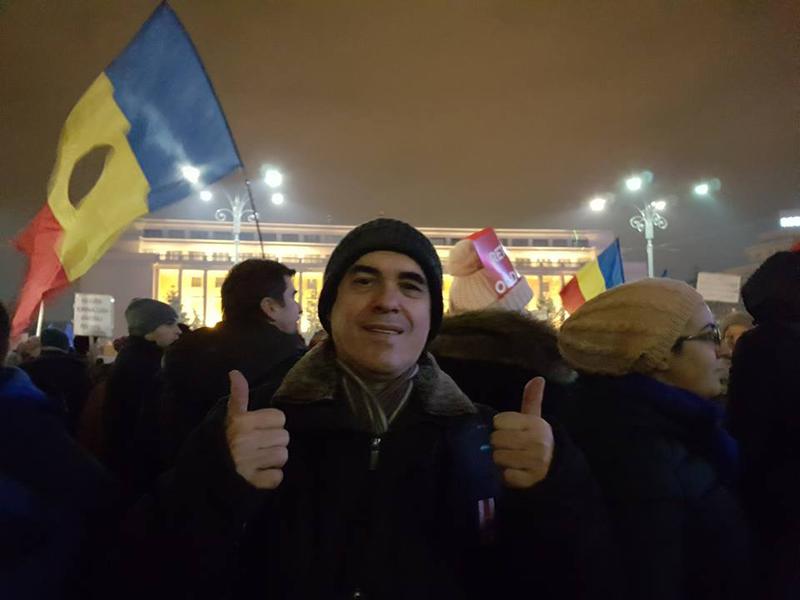 Mircea Cartarescu la proteste, Foto: Facebook - Mircea Cartarescu