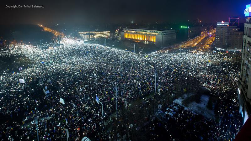 Protestul masiv anti OUG13 din 5 februarie 2017, Foto: Dan Mihai Balanescu