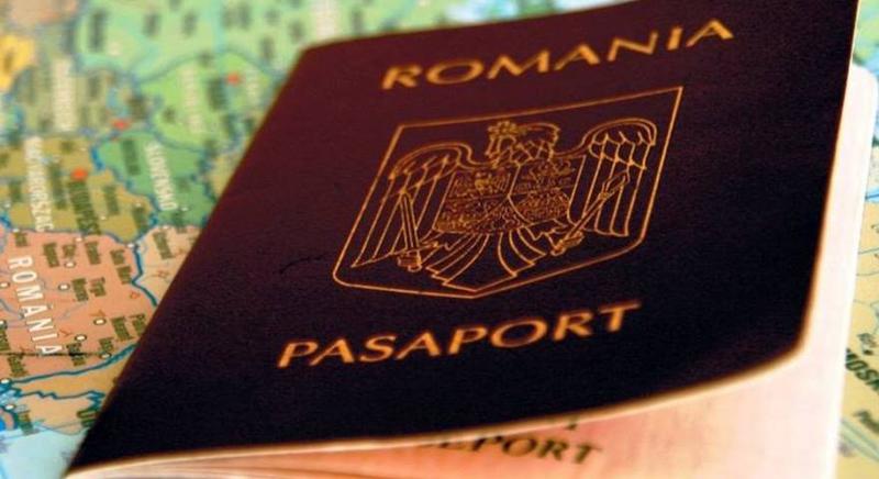 Pasaport romanesc, Foto: MAI