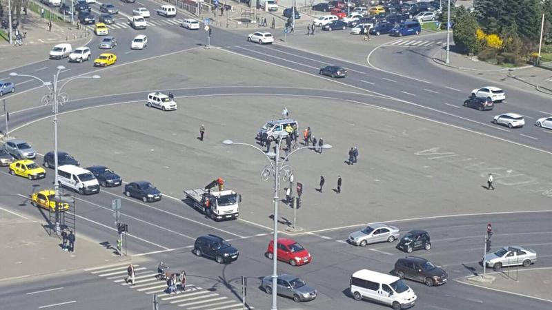 Politia vrea sa evacueze dubita protestatarilor din Piata Victoriei, Foto: Hotnews