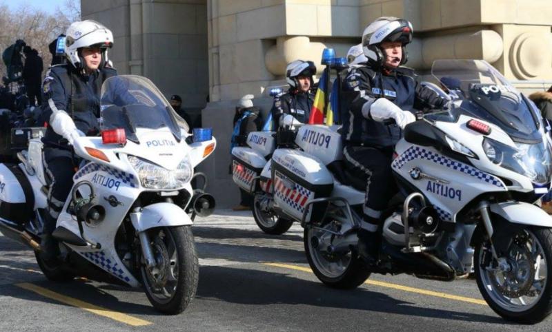 Politistii pensionati, fara angajare la stat, Foto: Facebook / Politia Romana