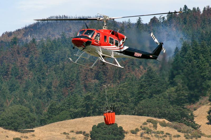 Elicopter cu Bambi Bucket, Foto: Wikipedia/ Brocken Inaglory