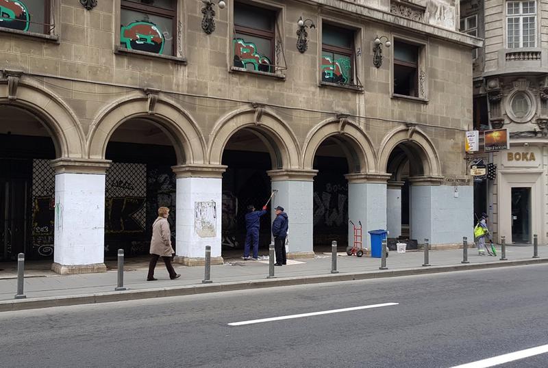 Blocul Rosenthal de pe Calea Victoriei, vopsit in gri, Foto: Hotnews