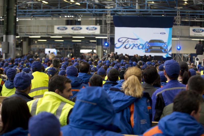 Angajati Ford Craiova, Foto: Ford